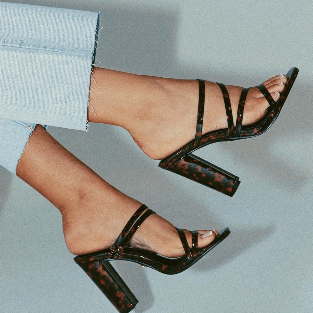Princess Polly/Billini  Tortoise Shell Heels
